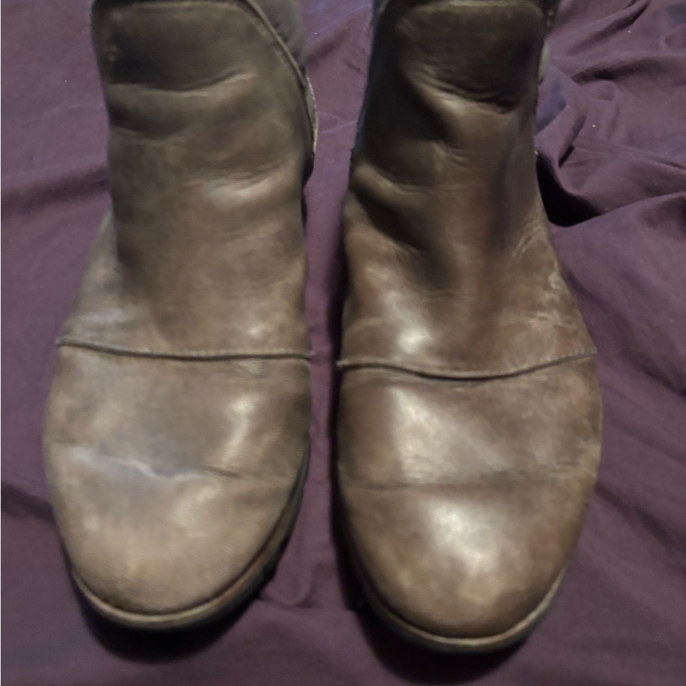 Sorel Brown Leather Boots Weathered Ankle Style